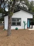 New Lovely Lockhart Home with a Lawn