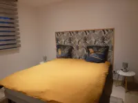 5 Gîtes 2/4 pers. + 3 ch. 26 pers.au total with swimming pool on 5000 m² grounds