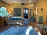6 bd Country Estate on 28 Acres near Lk Geneva w/ Ponds, Trails, Fenced Dog-park Hotels near Prairie Ridge Drive Park