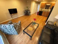 Charming and safe 1-bedroom apartment in Elizabethtown with AC and WiFi