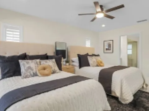 Waterview! 5 bdrms! 10 minutes to Fort Myers Beach Hotels in Iona