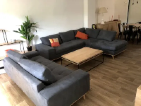 House for 12 cyclists 6 bedrooms with roof terrace