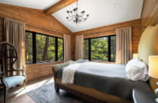 Cedar Cove Cabin, Private Beach near Galena
