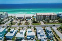 Across Beach, Pool, Pool Table,Ping Pong, Golf Cart Rental, Amazing Yard, 7 BR - Private Pools