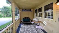 Quintessential farmhouse with hot tub, mountain views, sparkling clean