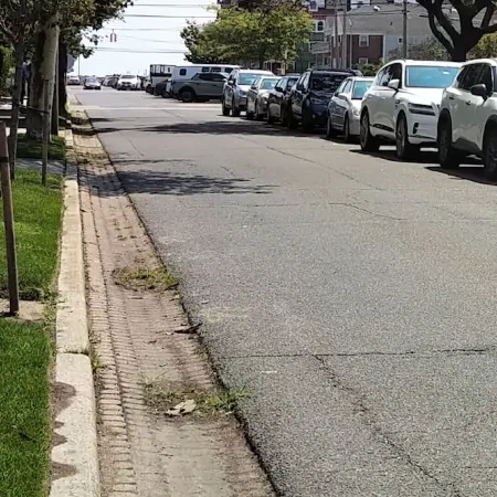 Cozy Beach Getaway - 1000' from Ocean/Boardwalk; 6 blocks from LIRR Отели в г. Лонг Бич