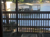 Monkey Island Waterfront Cottage with Dock-The Ruby, one of Jewels of Isles End