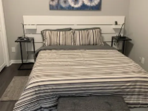 Your Bright, Confortable, Cozy Second Home 李文斯頓酒店