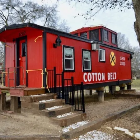 Water Front 1920's Vintage Cotton Belt Caboose