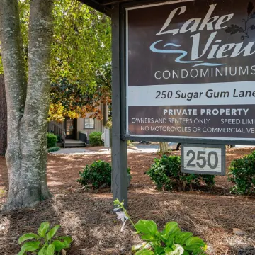 Newly Renovated Lakeview Condo Complex First Floor Oasis!