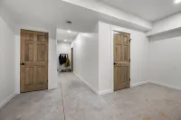 Luxurious Tug Hill Lodge-Direct Snowmobile Access