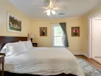 Charming 125 Year Old Sewanee Home on Campus- Walk Everywhere! Hotels in Sewanee