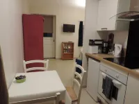 Independent studio 25m² 800 m from the sea