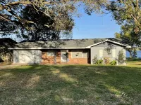 New remodeled Lakefront Vacation Home on the Chain of Lakes in Winter Haven