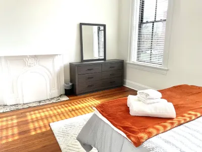 Renovated urban hideaway near Findlay Market & OTR