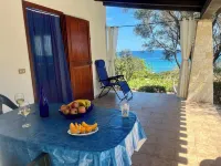 House "The two Lapwingsemi-detached portion) Hotels in Tertenia