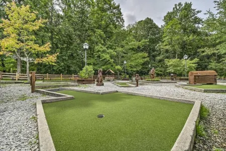 Luxury Lodge Sleeps 26 Comfortably at Sapphire Valley Resort