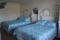 Summer 2025 Season ! Walk to the Beach!