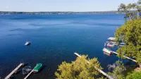 Pristine Lake House W/ Guest Suite - Perfect for every season!