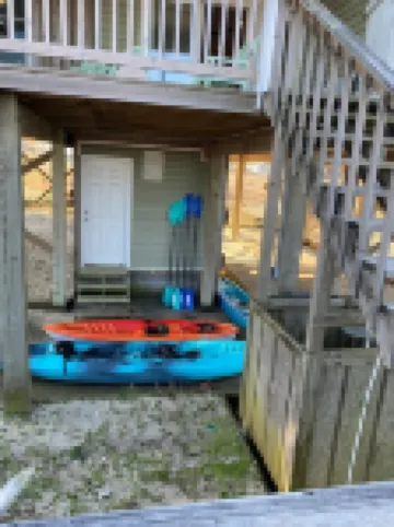 4Br/3BA with Private Beach, Pier/Boat Lift, Dog Friendly, Free Kayaks, Best WiFi