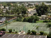 LUXURY WEST FACING CONDO -  STUNNING VIEWS AND BOAT DOCK!!! Hotels in Hudson