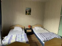 Chalet Idéalement Placé, à 5 Minutes à Pieds du Centre-ville de LA Bourboule Hotels in La Bourboule