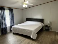 Kim's Place Hotels in Putnam County