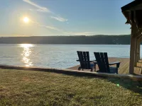 Private lakefront oasis close to wineries and Hammondsport