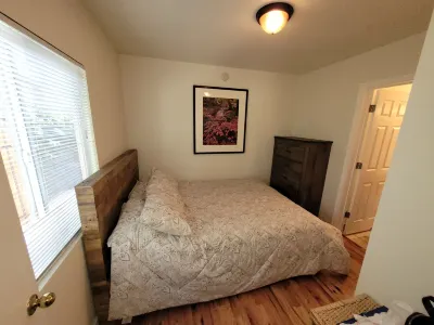 One Bedroom Apartment with Private Entrance Hotels near Walgreens