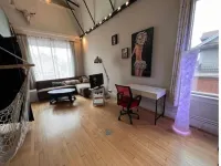 Vaulted Loft in Historic Bank on Hertel King Bed + Walk to Shops