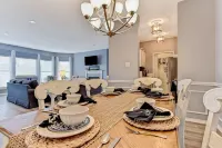 Dejablue Condo w/ pool on lake Texoma-Sleeps 8