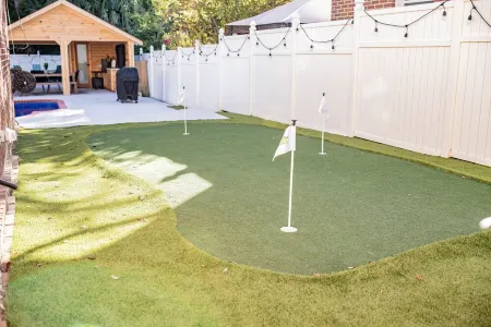 Cola's Hideaway Pool House Retreat & Outdoor Oasis