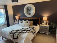 EAA House! Cozy sub division home within 2 miles of EAA grounds!