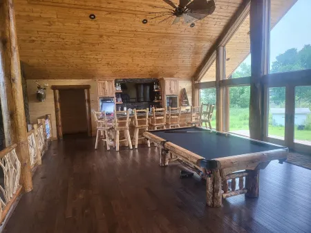 You've seen the rest now check out the best! Premier property on Leech lake