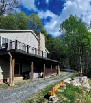Stanley Hollow - 60 Acres, Starlink Satellite WiFi, 2 miles of private hiking Hotels near Cooter's Place - Luray