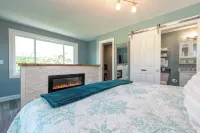 Water Views from nearly Every Room! 3BR 3BA Luxury in Portsmouth RI
