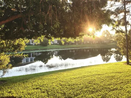 4 Br Townhouse In Beautiful Castlepines - PGA Village