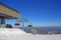 Beautiful Condominium at Castle Hill Resort, 10 Minutes from Okemo Ski Resort