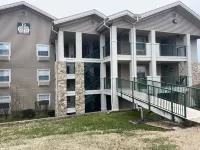 Wonderful Golf Course View Condo;  2Bedroom/2Bath; Great Quiet Location