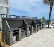Cozy 1-bedroom condo with AC, WiFi, and Pool in Daytona Beach Shores, Florida.