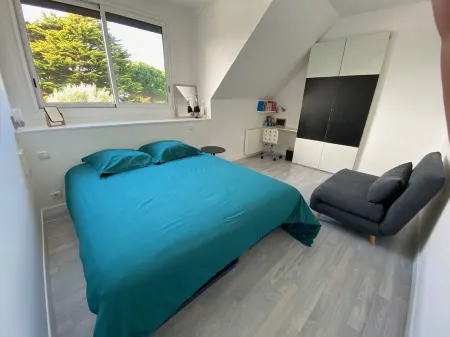 150 m2 house with sea view and private pool