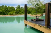 Aladdin Inspired Cabin Hot Tub Pet Friendly 3 Miles from Hocking Hills State Pk