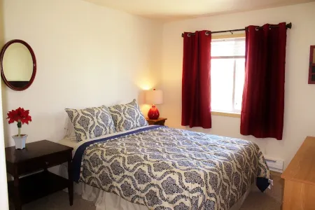 Downtown Charmer-2 bed/2 bath