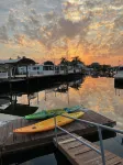 Beautiful & Meticulously Clean ~ Waterfront Bungalow ~ Pool!