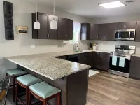 Private Entrance and 3 Car Parking, Pets Welcome