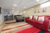 "Note"able Nook Suites