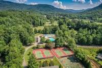 Resort Neighborhood - Walk to Pool, Tennis, Golf, Trails, Lake, & Restaurants - Gym