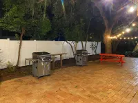 Ground Floor - Delightful and Totally Divine - Free Netflix, WI-FI, Chromcast