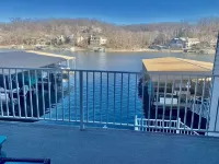 Waterfront condo on Lake of the Ozarks