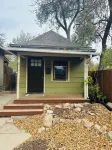 Charming Guesthouse in Historic Old Colorado City – Cozy & Convenient!